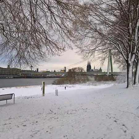 Koeln-poll Διαμέρισμα *