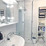 Apartament Koeln-poll Kolonia