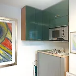 Apartament Koeln-poll *