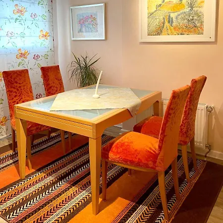 Apartament Koeln-poll *